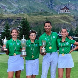 Matilde Andreozzi, Guia Vittoria Acutis e Simone Tonon, Lorenzo Guanti (Team Advisor)